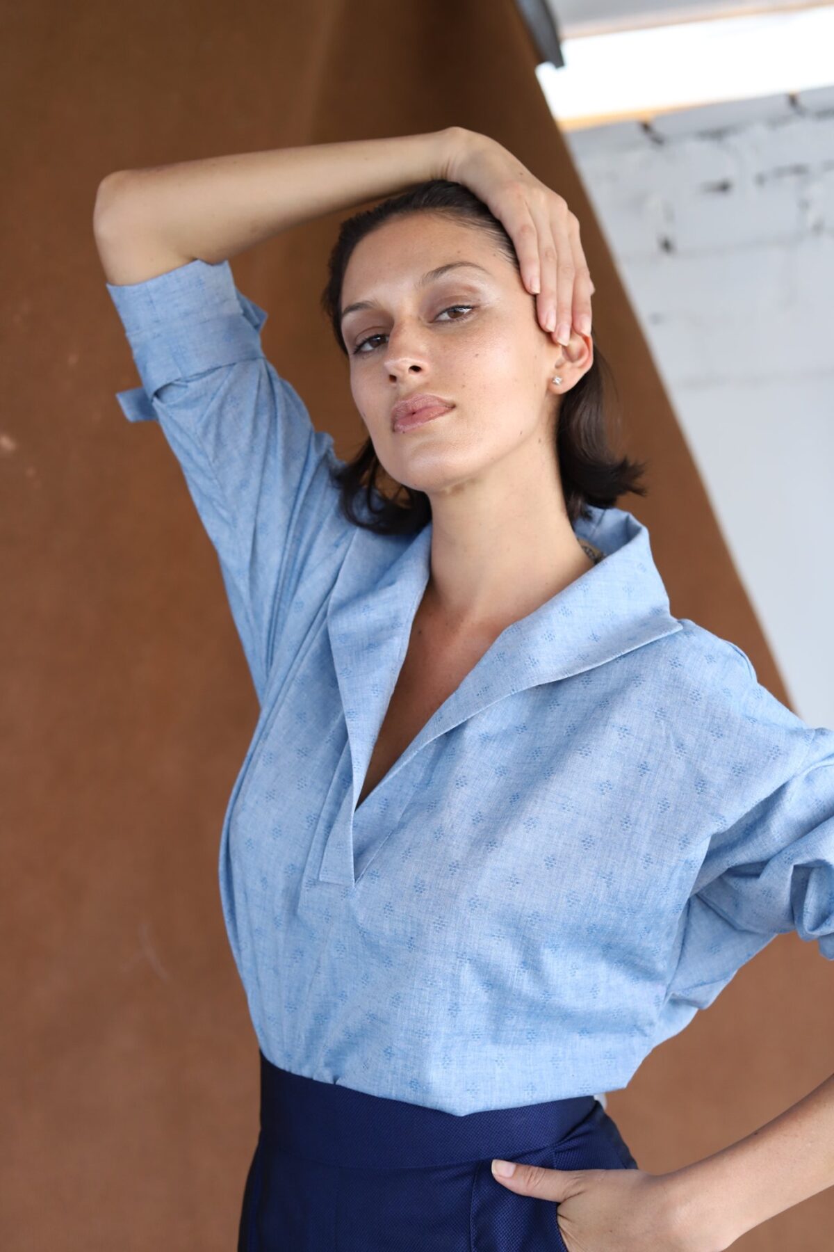 Blusa Cisne de Algodón Celeste - Imagen 2