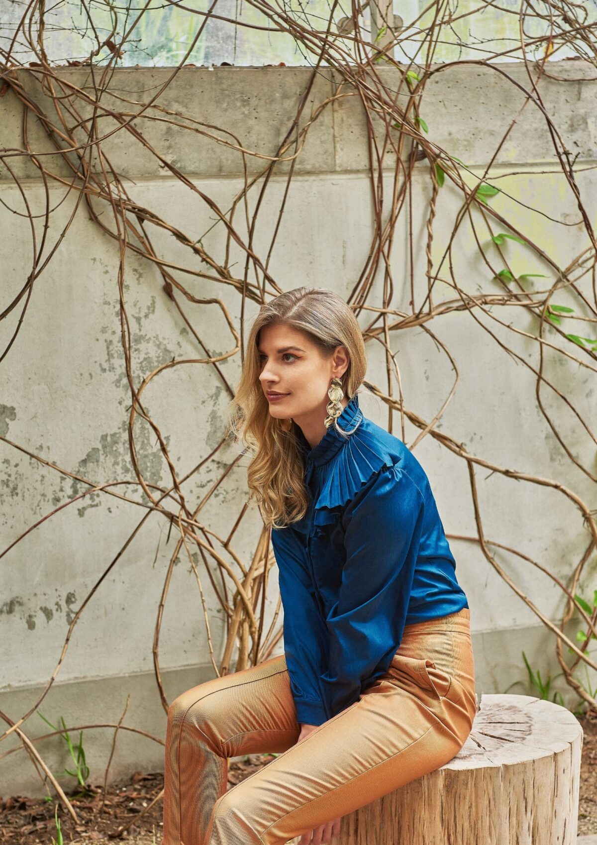 Blusa Azul Egeo Plisada en el cuello - Imagen 2