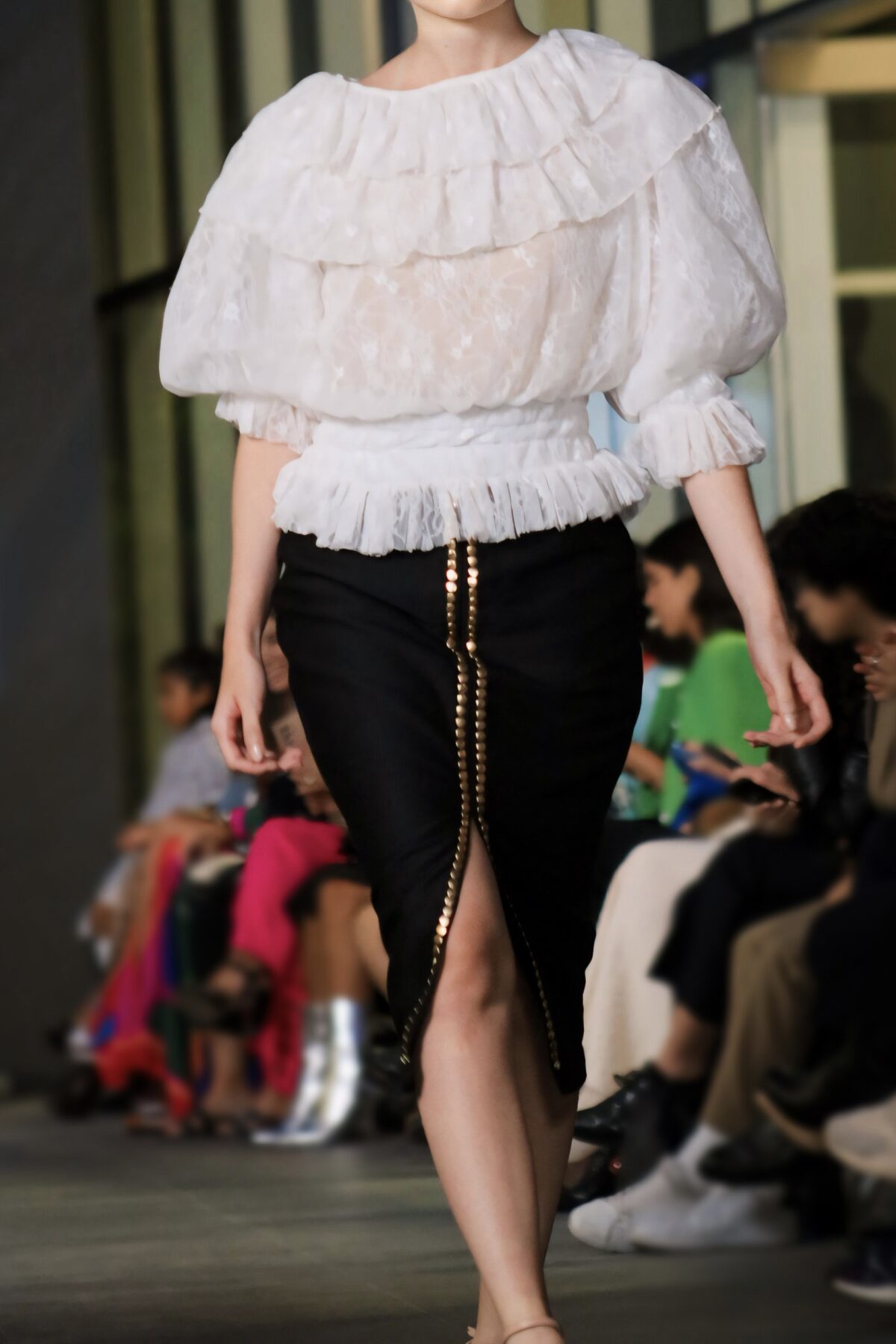 Falda Queen Swan