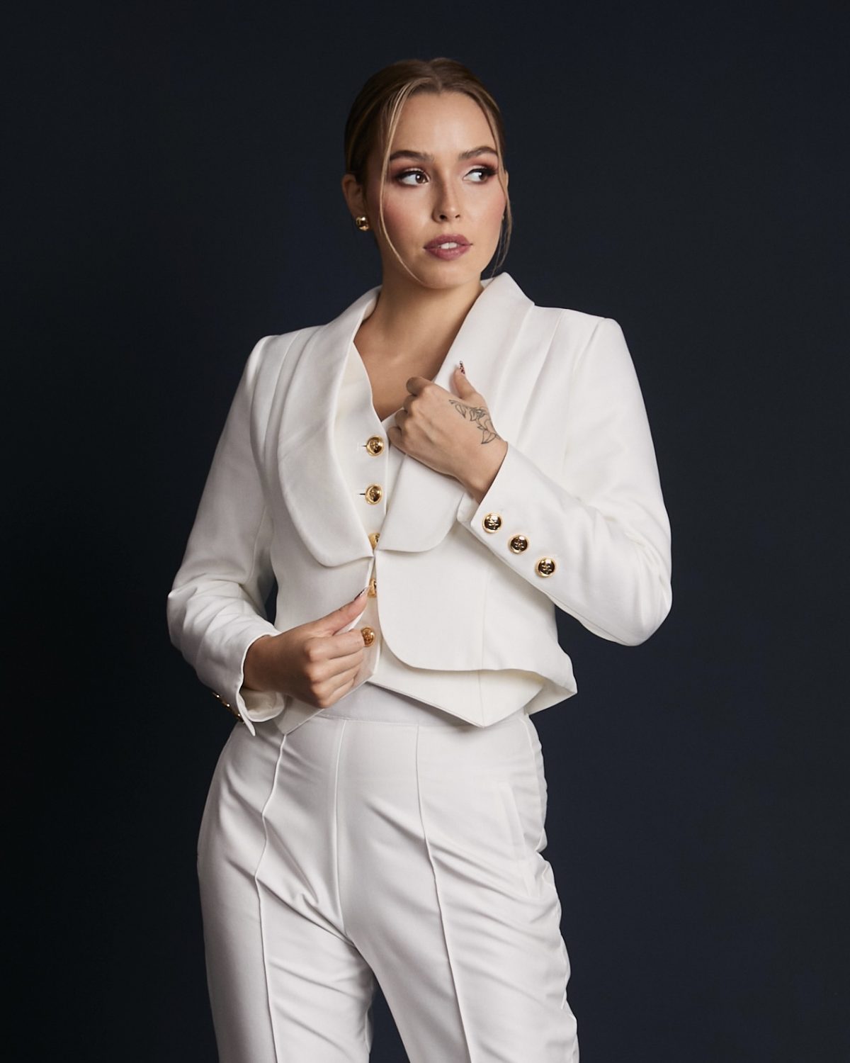 Cropped Jacket Yuraq Ivory